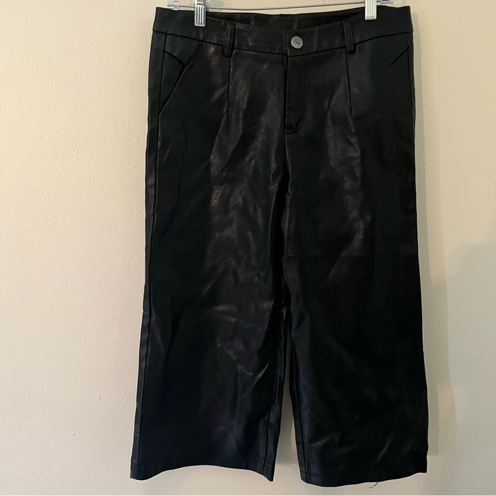 Women’s PU Faux Leather Cropped Pants 32 Waist